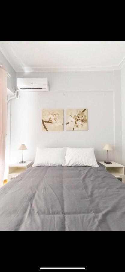 Luxuriously Central Studio In The Heart Of أثينا المظهر الخارجي الصورة