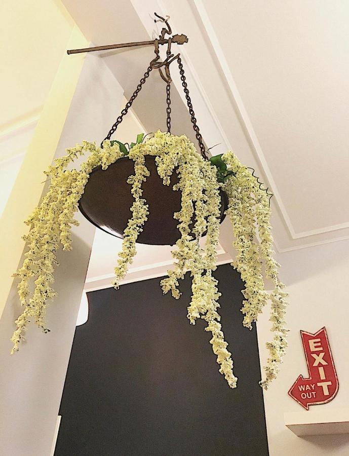 Luxuriously Central Studio In The Heart Of أثينا المظهر الخارجي الصورة
