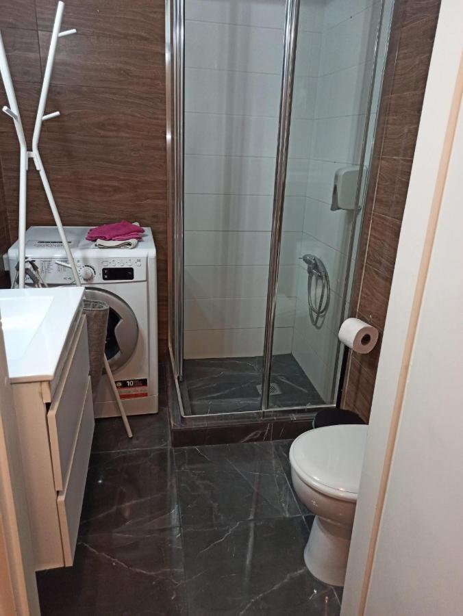 Luxuriously Central Studio In The Heart Of أثينا المظهر الخارجي الصورة