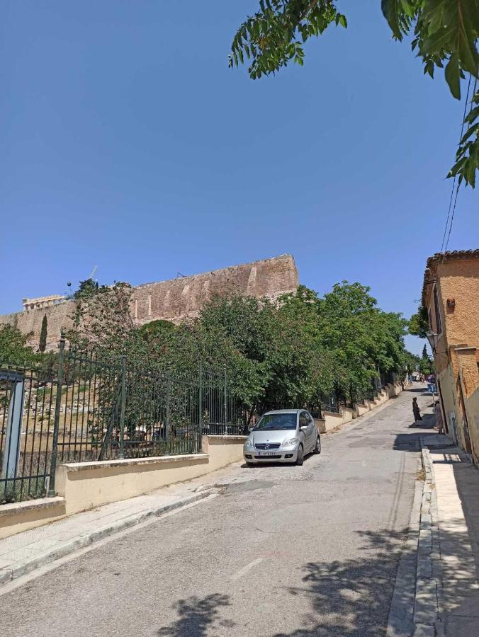 Luxuriously Central Studio In The Heart Of أثينا المظهر الخارجي الصورة
